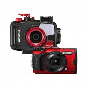 Olympus TG-6 with dive housing